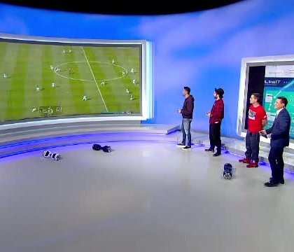 Smiley a jucat FIFA 16 cu Ciprian Marica, iar DOC a comentat. Urmareste "meciul secolului" intre vedete