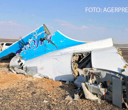 Avionul rusesc prabusit in Sinai. Anchetatorii, siguri "in procent de 90%" ca o bomba a explodat la bord Avionul rusesc prabusit in Sinai. Anchetatorii, siguri "in procent de 90%" ca o bomba a explodat la bord
