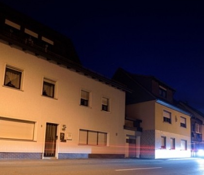 Ancheta majora intr-un oras german, dupa ce cadavrele a sapte bebelusi au fost gasite intr-o casa. Ce indicii au politistii Ancheta majora intr-un oras german, dupa ce cadavrele a sapte bebelusi au fost gasite intr-o casa. Ce indicii au politistii