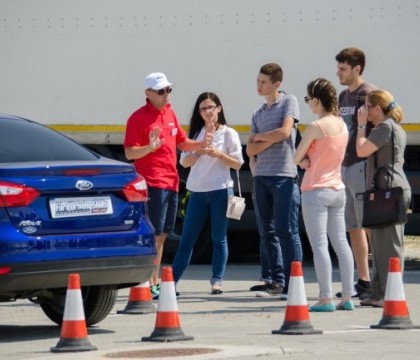 Efectul drogurilor asupra capacitatii de a conduce o masina. Experimentul inedit care te va lasa fara cuvinte Efectul drogurilor asupra capacitatii de a conduce o masina. Experimentul inedit care te va lasa fara cuvinte