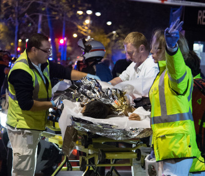 A supravietuit masacrului de la Bataclan si atentatelor din 11 septembrie. Confesiunile infioratoare ale unui american A supravietuit masacrului de la Bataclan si atentatelor din 11 septembrie. Confesiunile infioratoare ale unui american