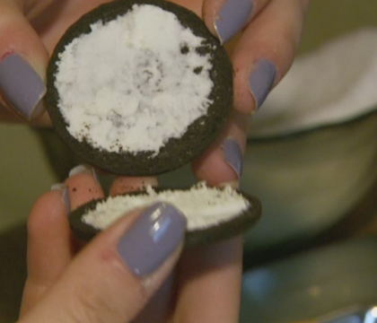 Biscutii cu crema, un pericol pentru sanatatea copiilor. Ce contin de fapt dulciurile preferate