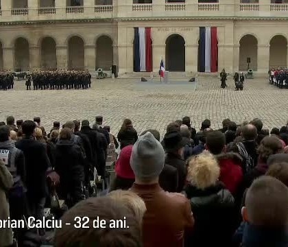 Omagiu emotionant pentru "Generatia Bataclan". Numele victimelor din atentatul de la Paris citite in "Curtea Invalizilor" Omagiu emotionant pentru "Generatia Bataclan". Numele victimelor din atentatul de la Paris citite in "Curtea Invalizilor"