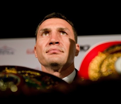 Surpriza in boxul mondial. Tyson Fury il invinge pe Vladimir Klitschko si devine campion mondial la categoria grea Surpriza in boxul mondial. Tyson Fury il invinge pe Vladimir Klitschko si devine campion mondial la categoria grea