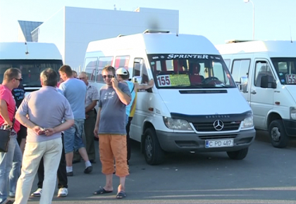 Greva soferilor de pe ruta 155. Primaria a suplimentat numarul troleibuzelor si autobuzelor. Cum vor circula Greva soferilor de pe ruta 155. Primaria a suplimentat numarul troleibuzelor si autobuzelor. Cum vor circula