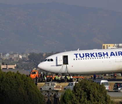 Ninsorile abundente provoaca probleme in Europa. Turkish Airlines anuleaza zboruri spre si dinspre Istanbul Ninsorile abundente provoaca probleme in Europa. Turkish Airlines anuleaza zboruri spre si dinspre Istanbul