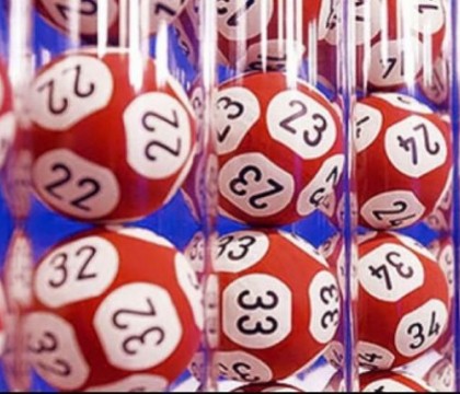 Un cuplu din Anglia a ratat marele premiu la loto, desi au pus toate numerele castigatoare. Ce s-a intamplat cu biletul