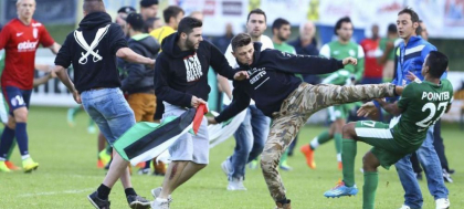 VIDEO. Scene de cosmar din cauza razboiului din Gaza. Era un meci amical, dar s-a lasat cu sange VIDEO. Scene de cosmar din cauza razboiului din Gaza. Era un meci amical, dar s-a lasat cu sange