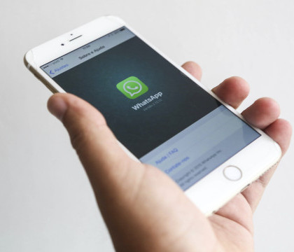 Trucul care te pune cu un pas inaintea tehnologiei. Cum sa citesti mesajele de pe WhatsApp fara ca interlocutorul sa stie