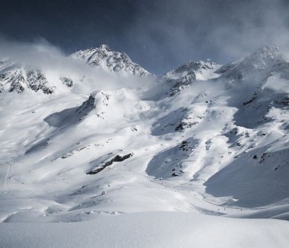 Avalansa intr-o statiune montana populara din Austria. Cel putin 5 persoane au decedat