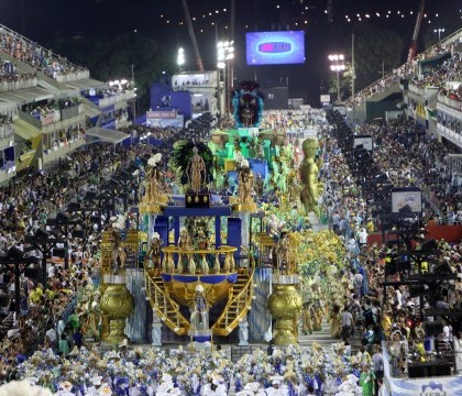 Carnavalul de la Rio a inceput sub amenintarea virusului Zika: "Va trebui sa ne sarutam si sa facem dragoste virtual" Carnavalul de la Rio a inceput sub amenintarea virusului Zika: "Va trebui sa ne sarutam si sa facem dragoste virtual"