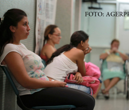 Peste 5.000 de gravide infectate cu Zika, in Columbia. Misterioasa boala ar putea produce paralizie generala la adulti