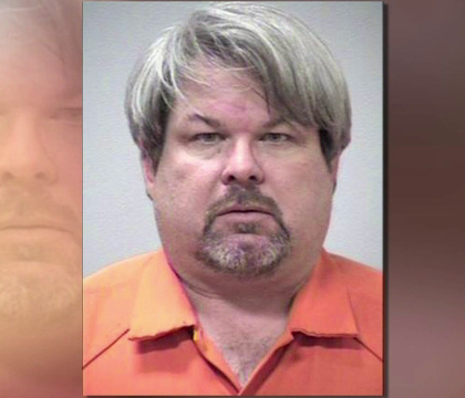 Criminalul din Michigan, care a impuscat 6 oameni la intamplare, era sofer Uber si luase pasageri intre atacuri