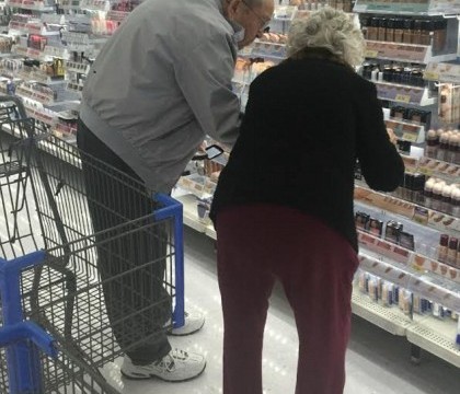 Fotografia care a adunat peste 1,3 milioane de like-uri. Dovada ca iubirea nu are varsta. FOTO