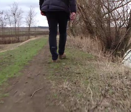 Dosar penal pentru un batran. Ce i-a trimis acasa prin colet fiul plecat la munca in Italia Dosar penal pentru un batran. Ce i-a trimis acasa prin colet fiul plecat la munca in Italia