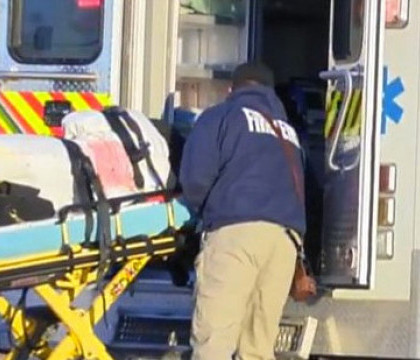 Cel putin trei morti si 20 de raniti intr-un atac armat, la o companie din Kansas. Atacatorul ar fi un fost angajat Cel putin trei morti si 20 de raniti intr-un atac armat, la o companie din Kansas. Atacatorul ar fi un fost angajat
