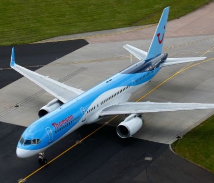 "Nu am vazut asa ceva in 20 de ani de cariera". Ce au facut 25 de irlandezi in avion l-a adus pe pilot la capatul rabdarii