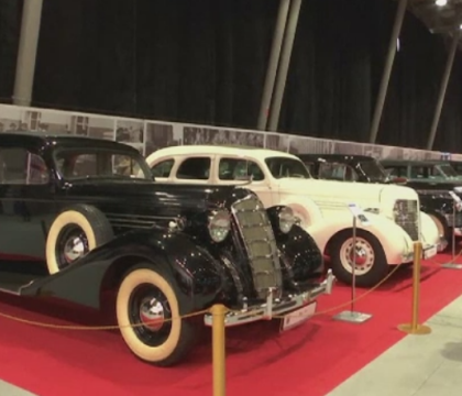 Expozitie deosebita in Moscova, cu vehicule rare folosite de fosti lideri rusi. Cum arata limuzina lui Vladimir Putin