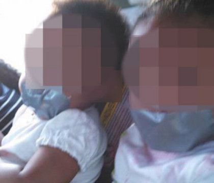 O mama a postat pe Facebook un anunt socant "de vanzare" pentru copiii ei. "Ofer reducere de 45%, pentru ca sunt obraznici" - FOTO O mama a postat pe Facebook un anunt socant "de vanzare" pentru copiii ei. "Ofer reducere de 45%, pentru ca sunt obraznici" - FOTO