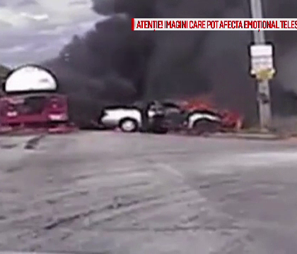 Interventie ca in filme pe o autostrada din Florida. Momentul in care o femeie e salvata dintr-o masina cuprinsa de flacari
