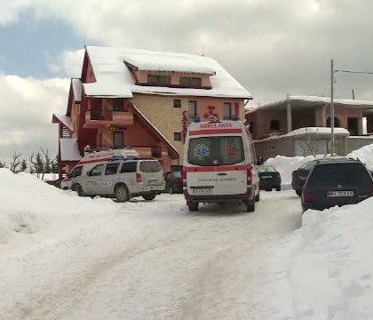 Sfarsit tragic pentru un copil de 4 ani, lasat nesupravegheat. Un jandarm a sarit sa-l salveze, dar a fost prea tarziu Sfarsit tragic pentru un copil de 4 ani, lasat nesupravegheat. Un jandarm a sarit sa-l salveze, dar a fost prea tarziu