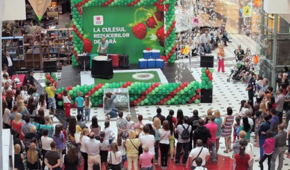 Tombola " Culesul reducerilor de vara" la Shopping MallDova a premiat norocosii
