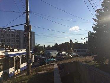 Astazi se anunta o zi la fel de intensa. Trafic blocat pe b-dul Stefan cel mare: Strazile inchise Astazi se anunta o zi la fel de intensa. Trafic blocat pe b-dul Stefan cel mare: Strazile inchise