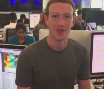 Schimbare majora anuntata de Mark Zuckerberg. Toti utilizatorii de Facebook vor putea folosi optiunea de LIVE Schimbare majora anuntata de Mark Zuckerberg. Toti utilizatorii de Facebook vor putea folosi optiunea de LIVE