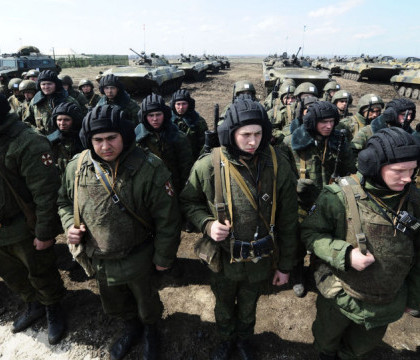 Noua "armata" a lui Vladimir Putin: Garda Nationala a Rusiei. Membrii ei vor putea sa deschida focul fara avertismente - VIDEO Noua "armata" a lui Vladimir Putin: Garda Nationala a Rusiei. Membrii ei vor putea sa deschida focul fara avertismente - VIDEO