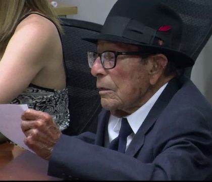 La 96 de ani, un veteran de razboi din SUA se pregateste de absolvire. Ce a descoperit cand a mers sa-si ridice diploma - FOTO La 96 de ani, un veteran de razboi din SUA se pregateste de absolvire. Ce a descoperit cand a mers sa-si ridice diploma - FOTO