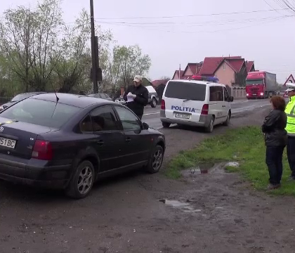 Curse ca-n filme pe un drum national din Romania, pe urmele a 4 hoti care au jefuit o locuinta. S-au tras 9 focuri de arma