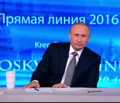 Cand o va prezenta Vladimir Putin pe prima doamna a Rusiei. Intrebarea care l-a pus in dificultate pe presedintele rus