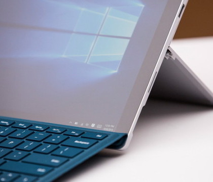 Microsoft a dat in judecata guvernul american pentru ca ar fi citit ilegal e-mailurile unor persoane private