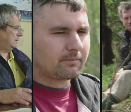Localitatea unde se stie deja castigatorul alegerilor: pe toti trei ii cheama la fel. Sloganurile inedite alese Localitatea unde se stie deja castigatorul alegerilor: pe toti trei ii cheama la fel. Sloganurile inedite alese
