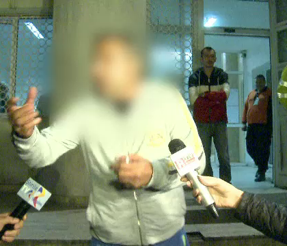 Circul facut de un barbat care s-a urcat beat la volan si s-a rasturnat cu masina: "Ce permis sa am. Am permis de nebun"