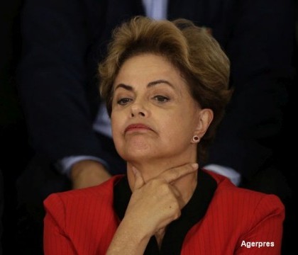 Presedinta Braziliei, tot mai aproape sa fie demisa. Infrangere zdrobitoare in Parlament Presedinta Braziliei, tot mai aproape sa fie demisa. Infrangere zdrobitoare in Parlament