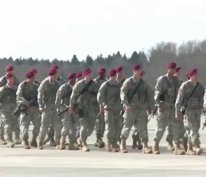 Presedintele Obama cere NATO sa creasca bugetul apararii si sa sprijine aliatii din linia intai Presedintele Obama cere NATO sa creasca bugetul apararii si sa sprijine aliatii din linia intai
