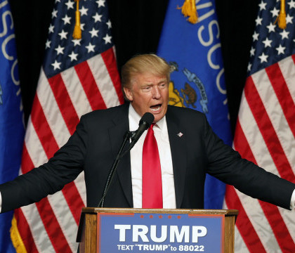 Donald Trump, laudat de Vladimir Putin si cetatenii rusi. Miliardarul e considerat "destept", "talentat" si "simpatic" Donald Trump, laudat de Vladimir Putin si cetatenii rusi. Miliardarul e considerat "destept", "talentat" si "simpatic"