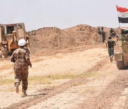 Fortele irakiene au lansat un asalt pentru recucerirea unei localitati de la ISIS. Cum s-a terminat confruntarea. FOTO Fortele irakiene au lansat un asalt pentru recucerirea unei localitati de la ISIS. Cum s-a terminat confruntarea. FOTO