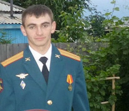 Trupul lui "Rambo de Rusia" a fost repatriat. Gestul facut in fata jihadistilor l-a transformat in "erou al Federatiei Ruse"