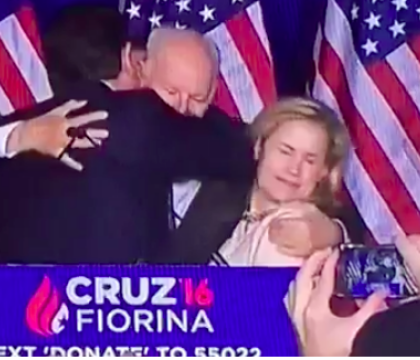 Ted Cruz si-a lovit sotia cu cotul in fata, din greseala, dupa ce a abandonat cursa pentru Casa Alba Ted Cruz si-a lovit sotia cu cotul in fata, din greseala, dupa ce a abandonat cursa pentru Casa Alba