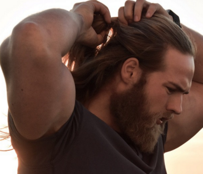 "Vikingul" care a cucerit femeile pe Instagram. Cum arata soldatul in Fortele Navale Norvegiene care este asemanat cu Thor "Vikingul" care a cucerit femeile pe Instagram. Cum arata soldatul in Fortele Navale Norvegiene care este asemanat cu Thor