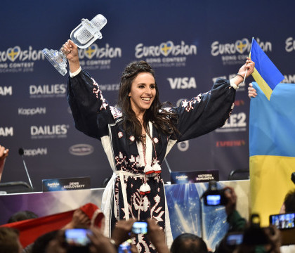 Cine castiga Eurovision 2016 daca juriul din Danemarca nu ar fi oferit un punctaj gresit Ucrainei in finala Eurovision 2016 Cine castiga Eurovision 2016 daca juriul din Danemarca nu ar fi oferit un punctaj gresit Ucrainei in finala Eurovision 2016