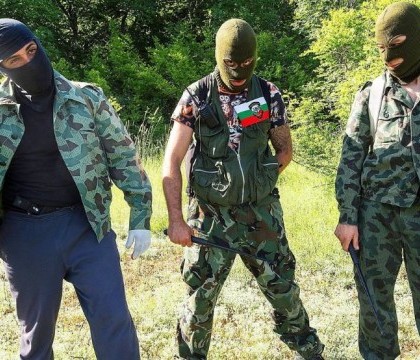 "Ne aparam tara de cotropitorii invitati de Germania". Reportaj tulburator BILD despre vanatorii de refugiati din Bulgaria