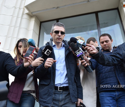 Tolontan dezvaluie unul dintre ultimele SMS-uri date de Dan Condrea. "Stati linistiti, nu voi mai lucra mult timp in domeniu"