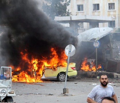 Exploziile in lant a 7 masini-capcana au ucis cel putin 100 de persoane, in Siria. Atentatul a fost revendicat de ISIS - FOTO Exploziile in lant a 7 masini-capcana au ucis cel putin 100 de persoane, in Siria. Atentatul a fost revendicat de ISIS - FOTO