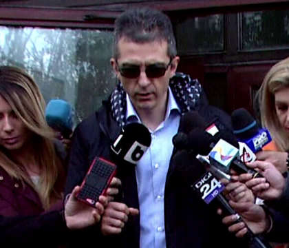 Teoriile conspiratiei in cazul mortii lui Dan Condrea: s-a sinucis sau a fost "ajutat" sa moara? Scenariile vehiculate Teoriile conspiratiei in cazul mortii lui Dan Condrea: s-a sinucis sau a fost "ajutat" sa moara? Scenariile vehiculate