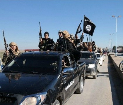 Teroristii ISIS incearca sa vanda sclave sexuale pe Internet. Anuntul postat pe Facebook: Asta costa 8.000 de dolari Teroristii ISIS incearca sa vanda sclave sexuale pe Internet. Anuntul postat pe Facebook: Asta costa 8.000 de dolari