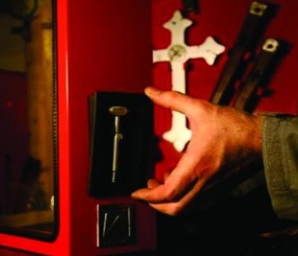 Spirite inregistrate comunicand in timpul exorcizarii unei case "bantuite" - VIDEO Spirite inregistrate comunicand in timpul exorcizarii unei case "bantuite" - VIDEO