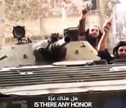 Atacul strategic lansat de Statul Islamic pentru a-si reface rezerva de "aur negru". Zona aflata sub asediul jihadistilor Atacul strategic lansat de Statul Islamic pentru a-si reface rezerva de "aur negru". Zona aflata sub asediul jihadistilor
